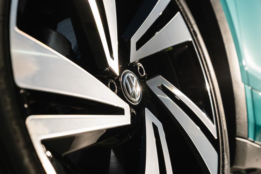 Колеса Volkswagen T-Cross R-Line 2020 года  (AU) (фото 36 из 41)